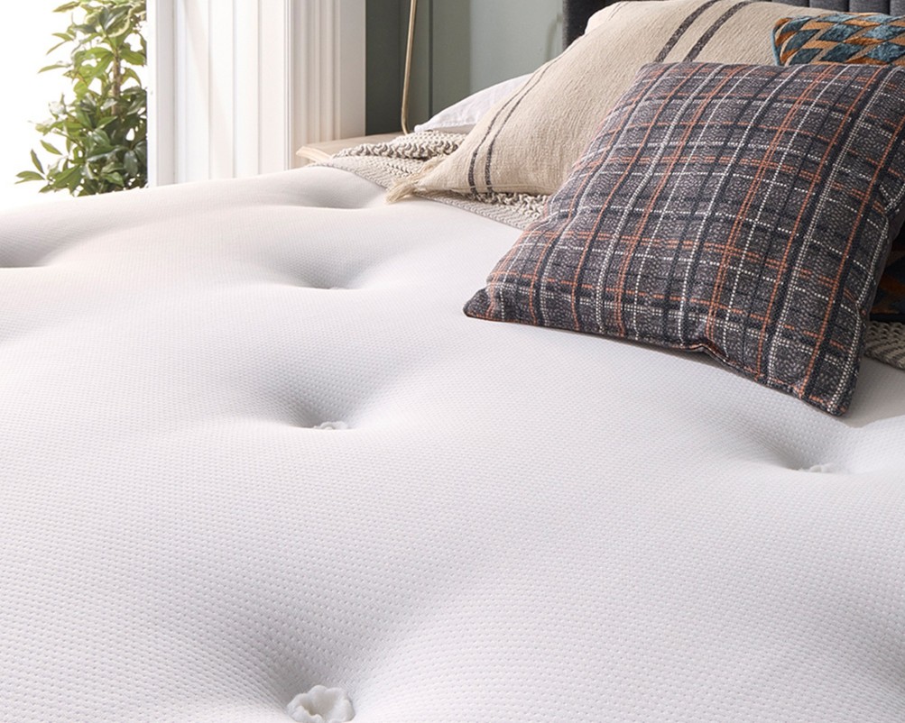 Elizabeth Natural Pocket Mattress | Aspirestore.co.uk | 01484 949 354