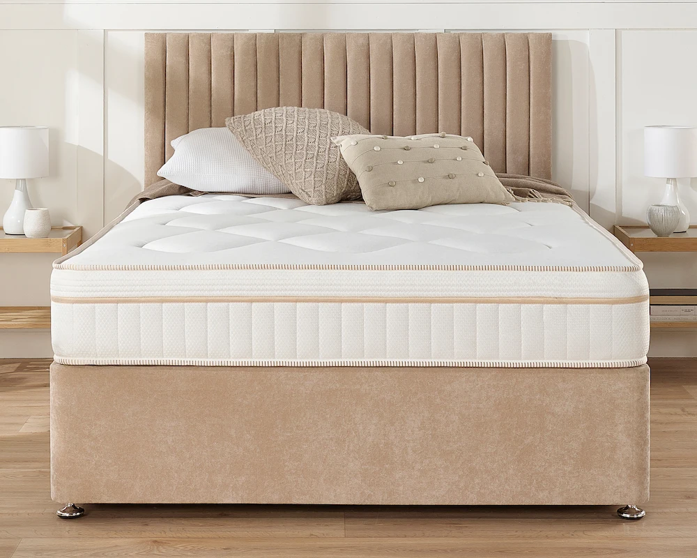 Elegant & Trendy in The Bedroom Space 