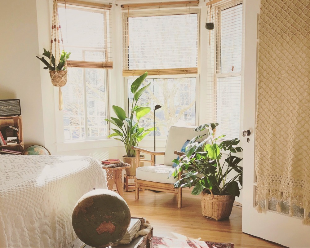 The summer bedroom switch-up