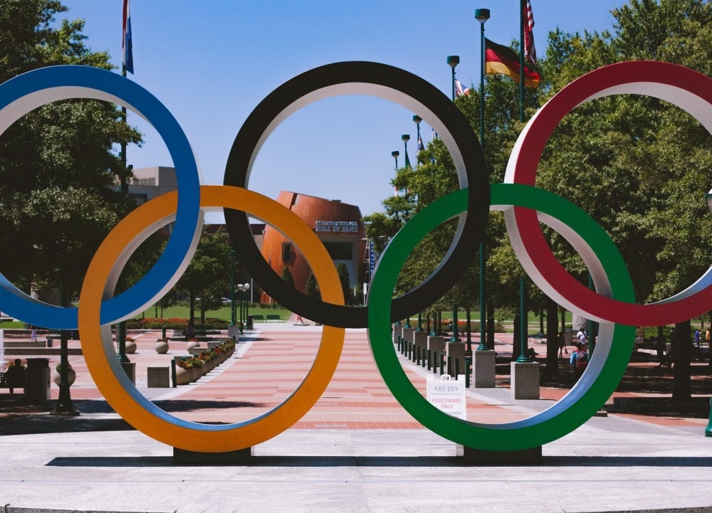 It’s the Olympics, let’s talk sports and sleep!