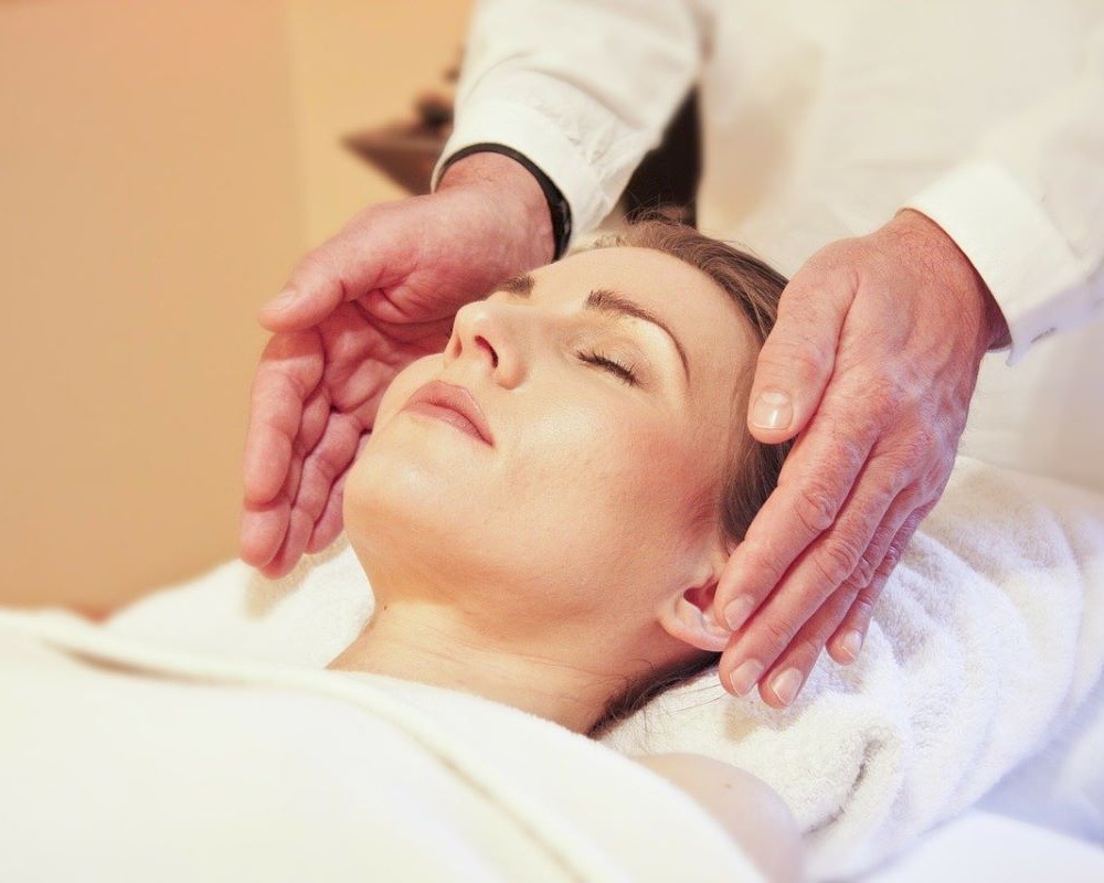Problem sleeping? Try crystals and spiritual healing!