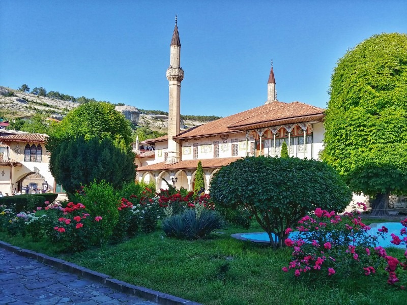What is an Ottoman? A brief history